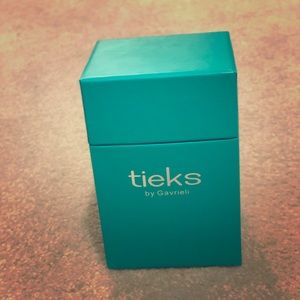 Tieks